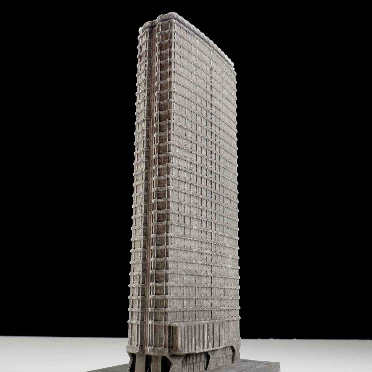 Mini 056: Centre Point