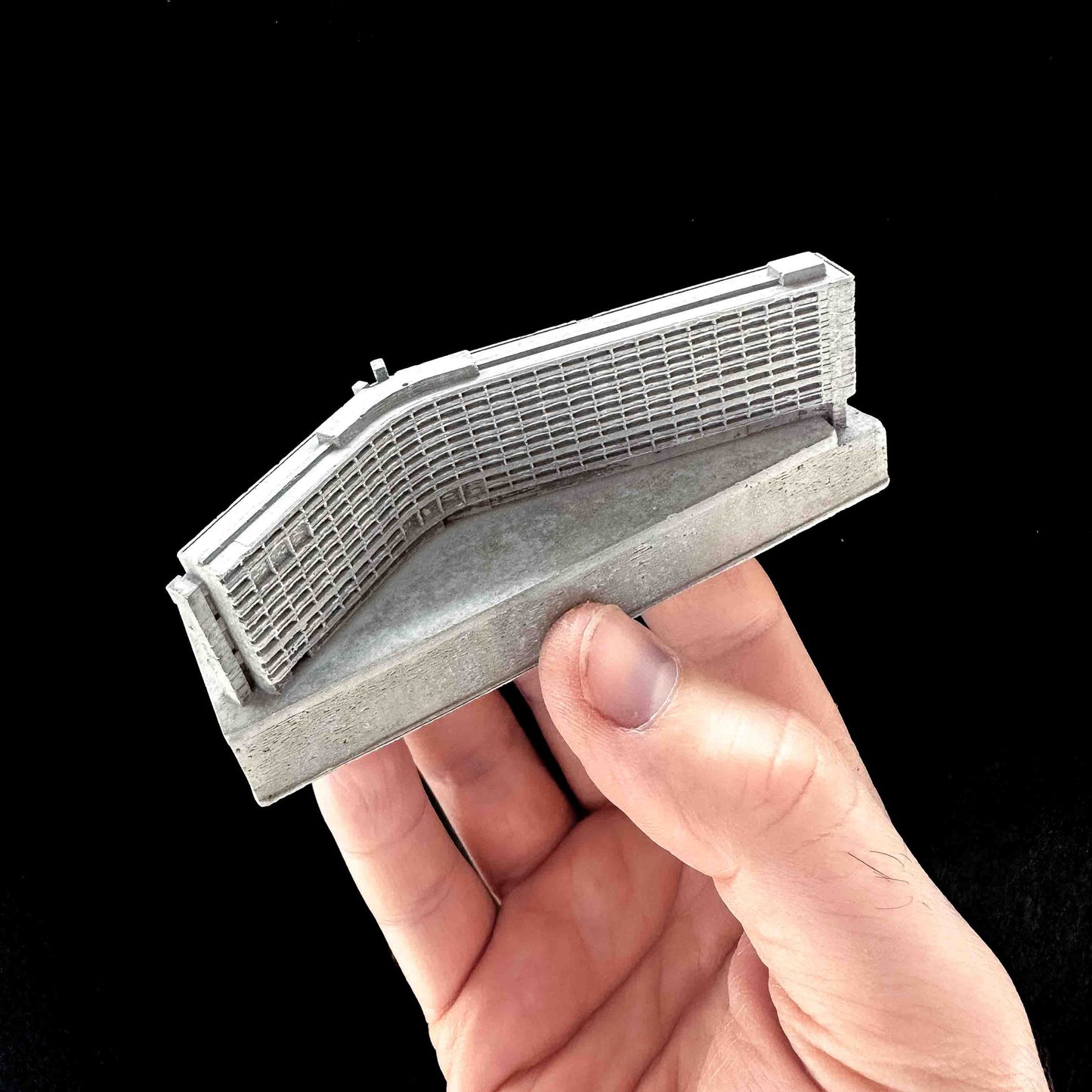 Cables Wynd House – Miniature Concrete Model