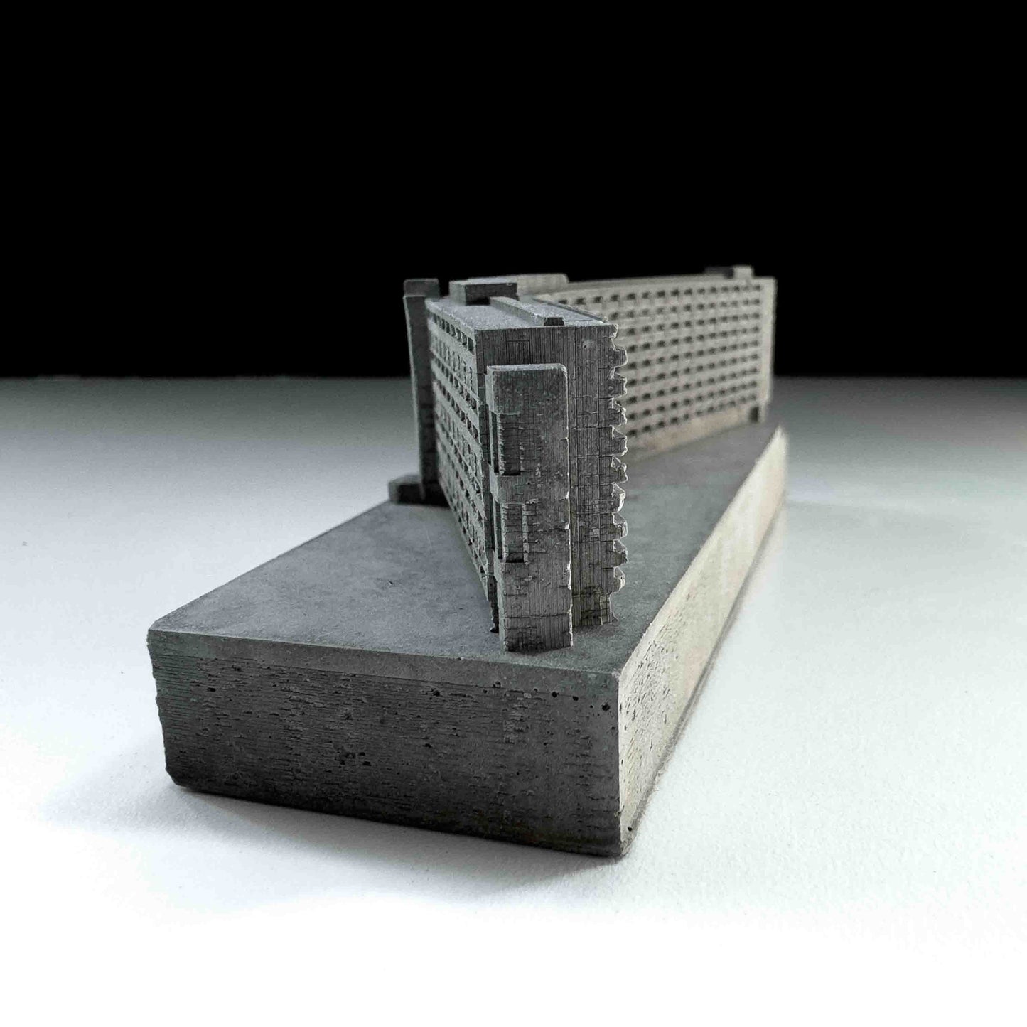 Cables Wynd House – Miniature Concrete Model