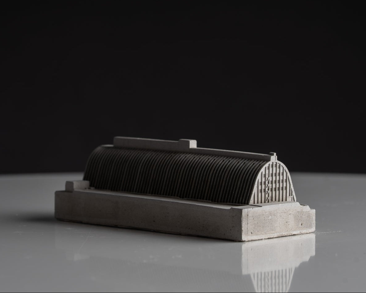 Tate and Lyle Sugar Silo - Miniature Concrete Model