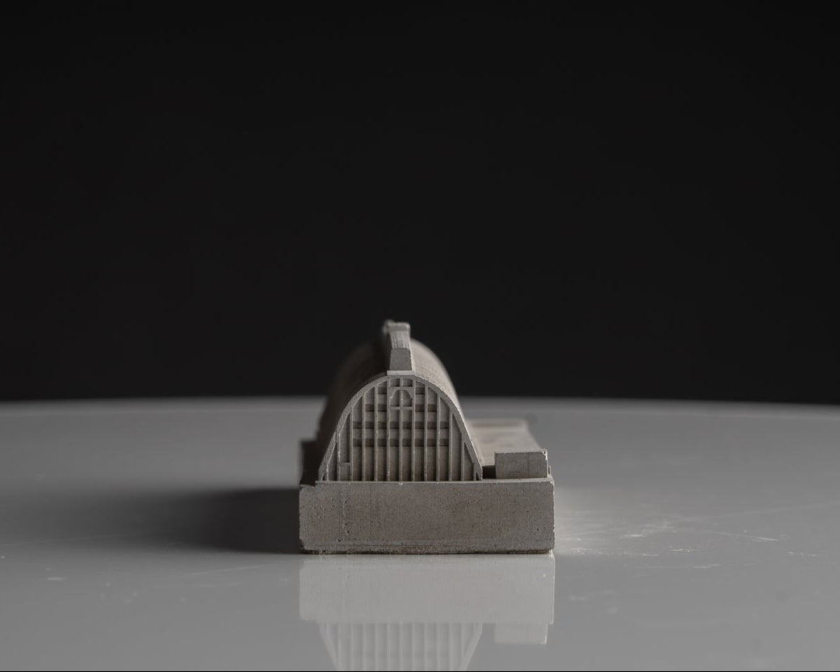 Tate and Lyle Sugar Silo - Miniature Concrete Model