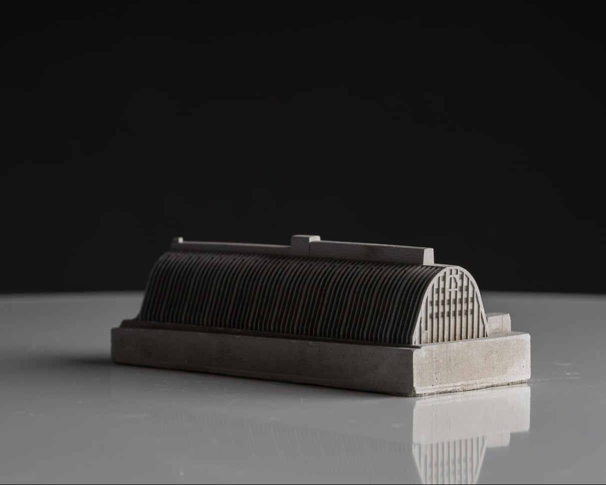 Tate and Lyle Sugar Silo - Miniature Concrete Model