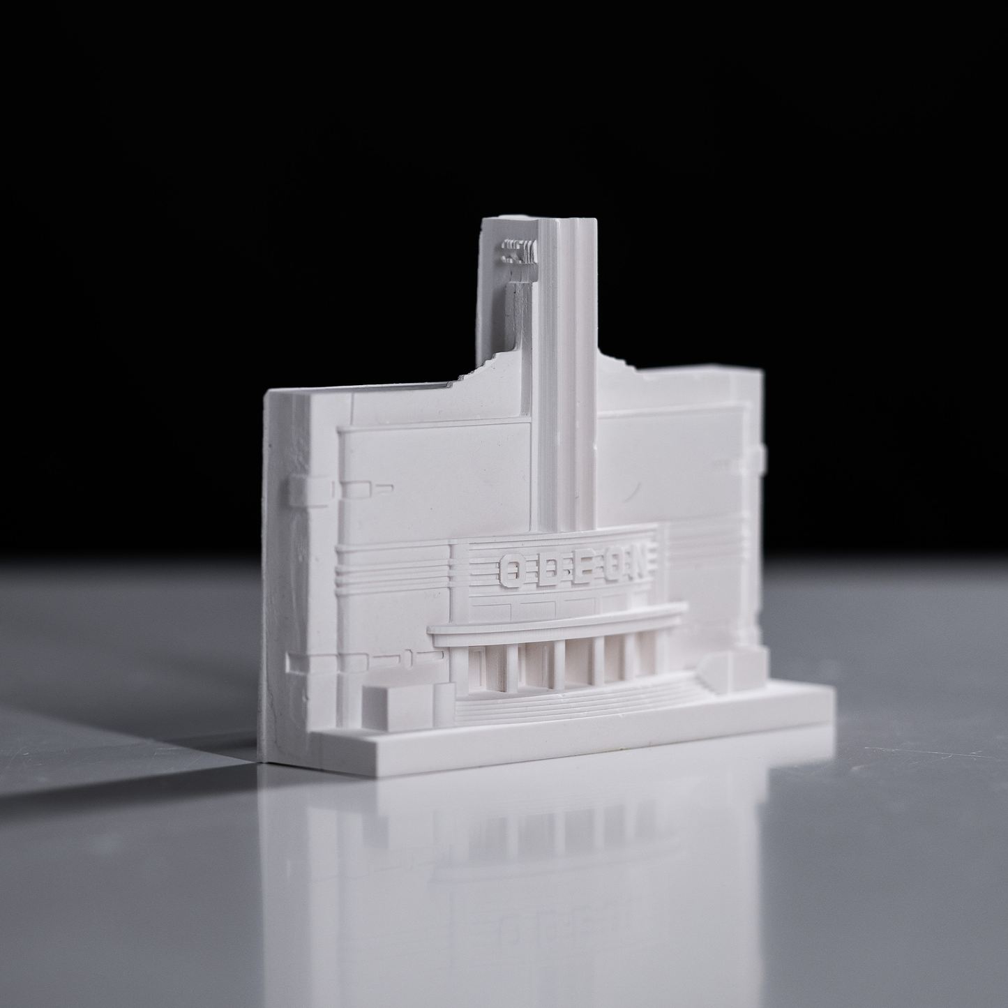 Odeon Kingstanding miniature model