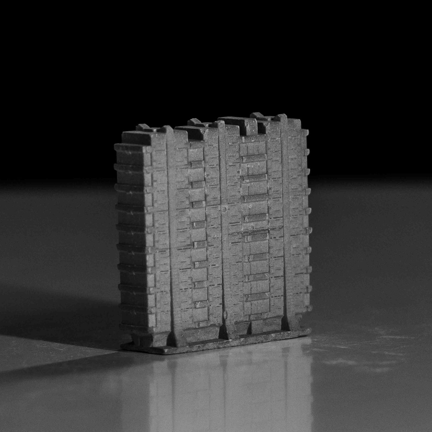 Mini 015: Queen Elizabeth Square