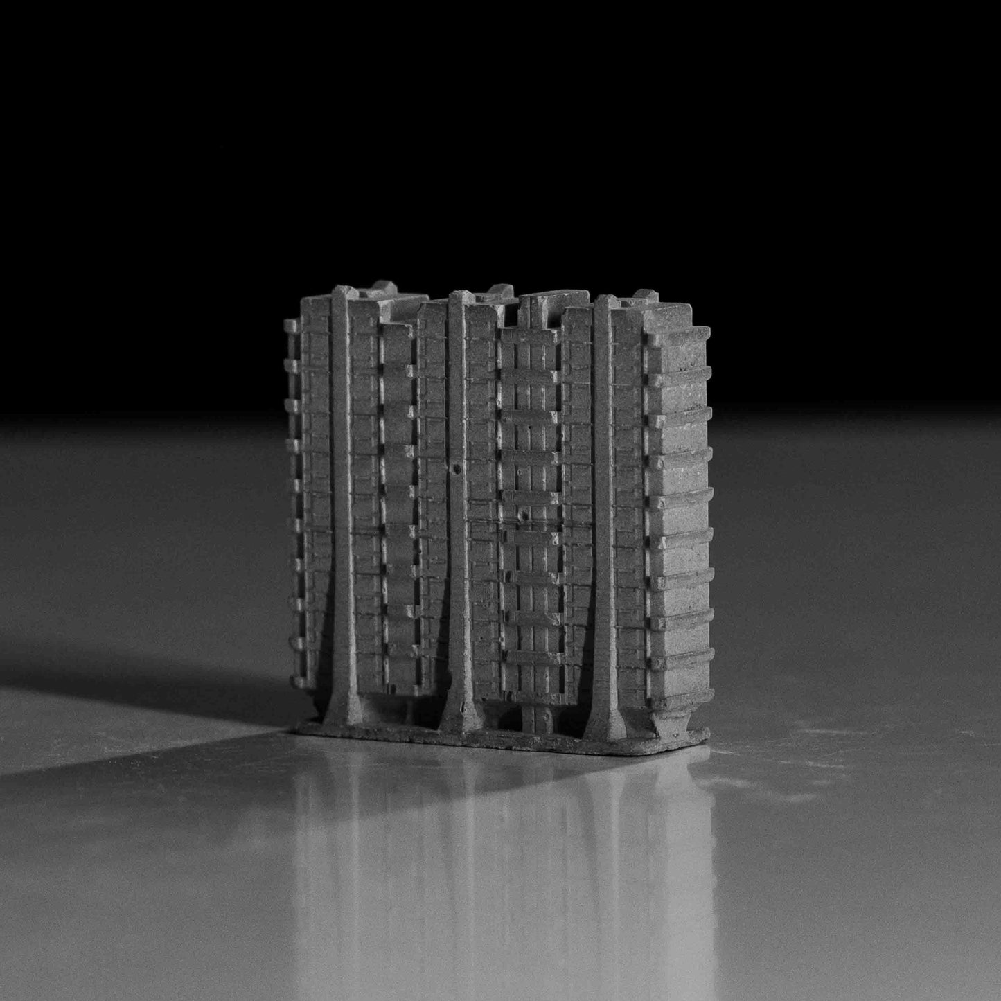 Mini 015: Queen Elizabeth Square