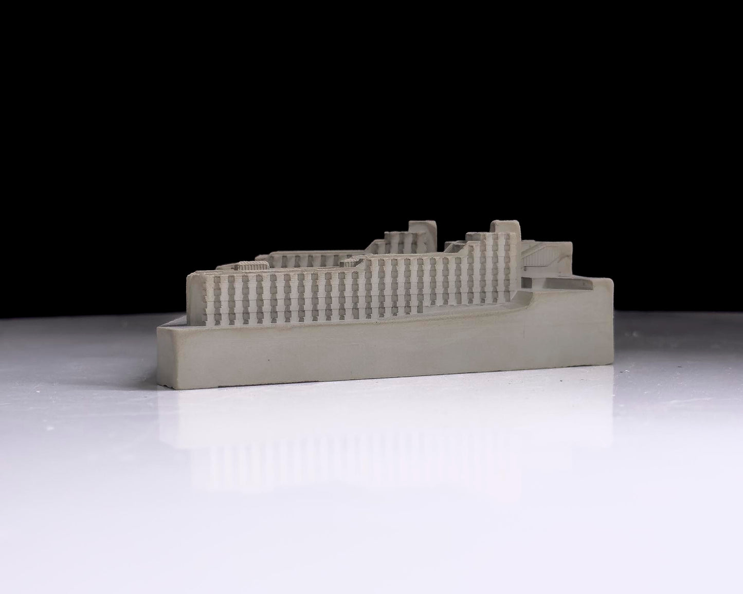 Andrew Melville Hall, St Andrews – Miniature Concrete Model