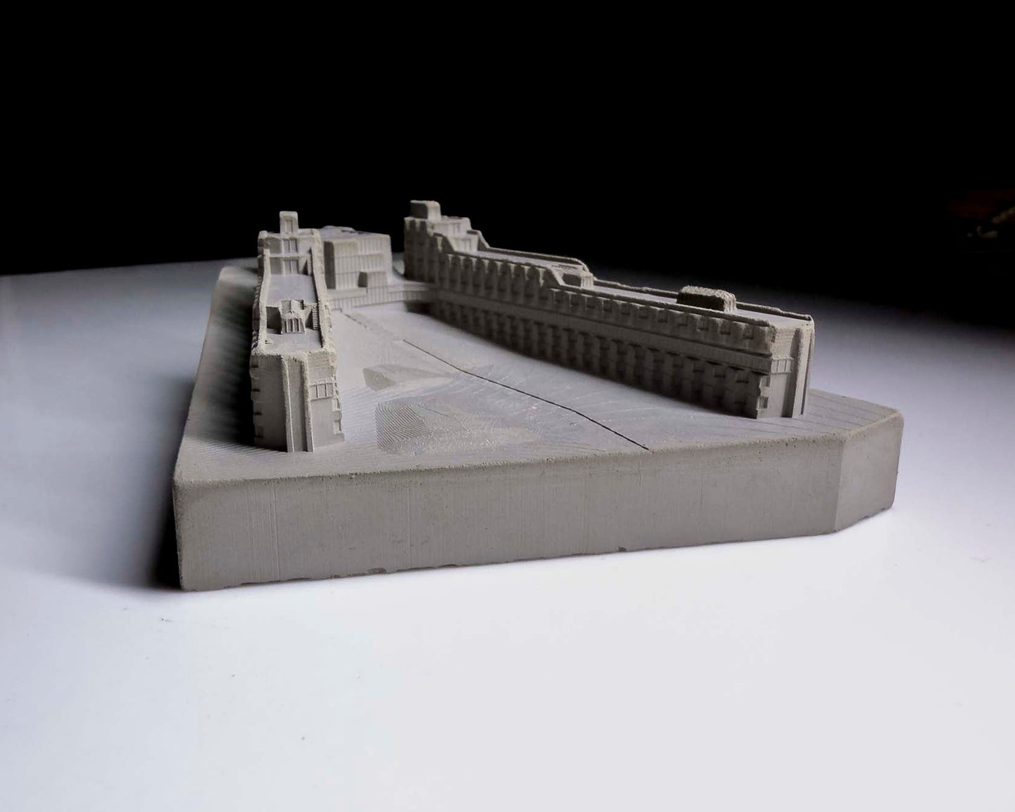Andrew Melville Hall, St Andrews – Miniature Concrete Model