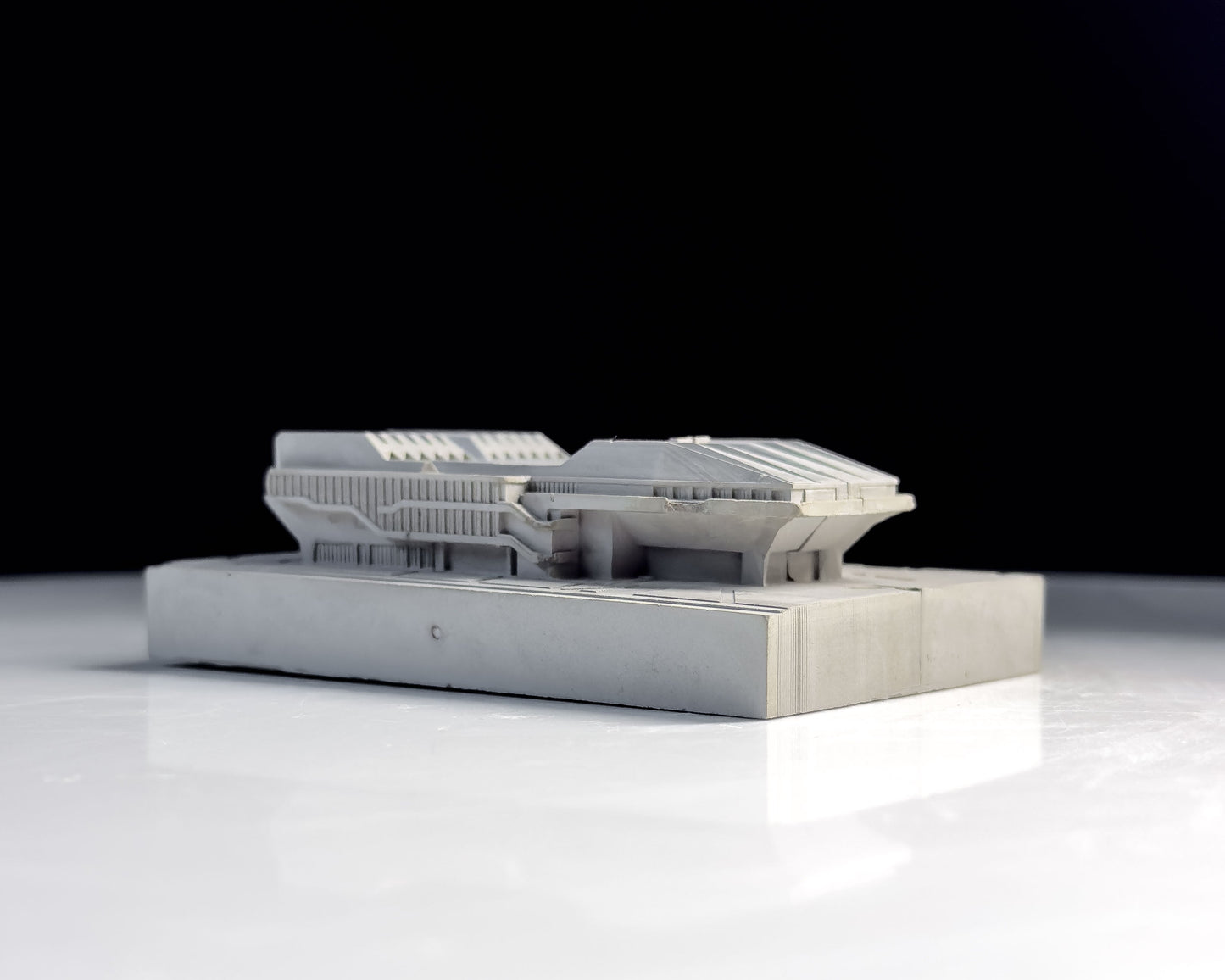 Aula TU Delft, Netherlands – Miniature Concrete Model
