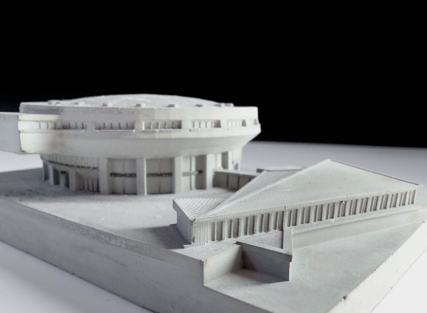 Fawley Control Centre – Miniature Concrete Model
