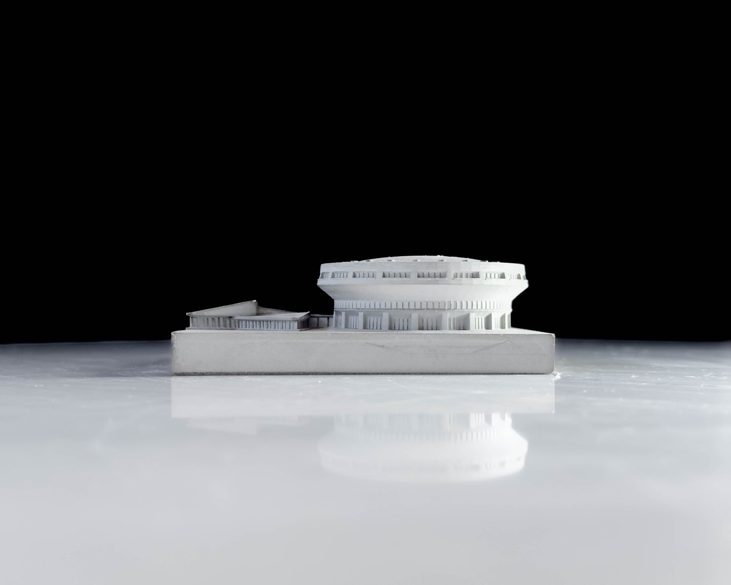 Fawley Control Centre – Miniature Concrete Model