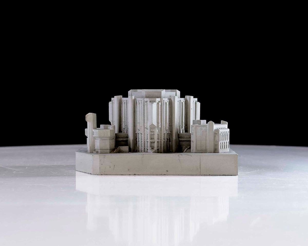 Model of a Robarts Library of Toronto University on a reflective surface with a black background