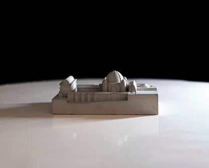 Murray Edwards College, Cambridge – Miniature Concrete Model