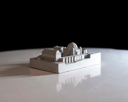 Murray Edwards College, Cambridge – Miniature Concrete Model